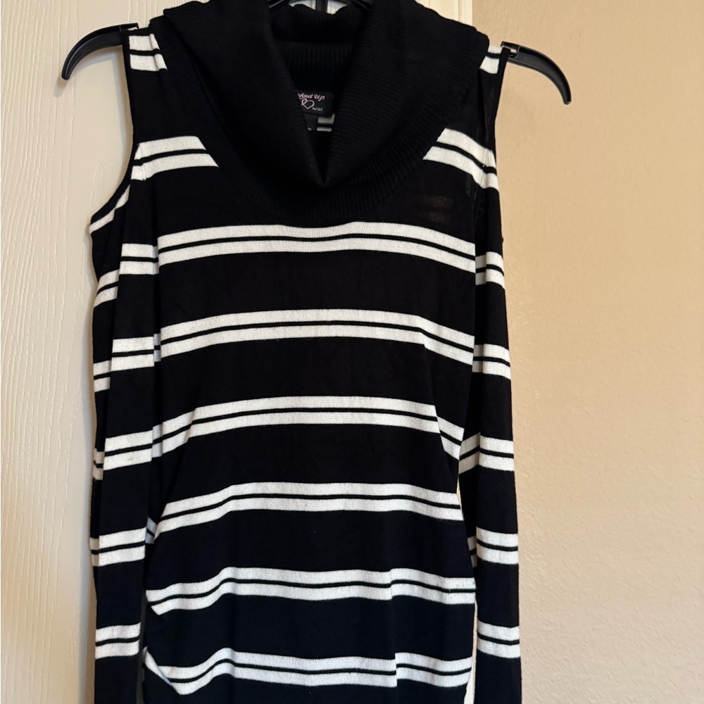 Black and White Striped Sweater Top